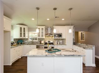 307 Canadian St, Houston, TX 77009