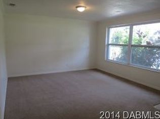 320 Dixie Dr, Holly Hill, FL 32117
