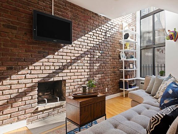 2nd image of 49 E 12th St APT 6D