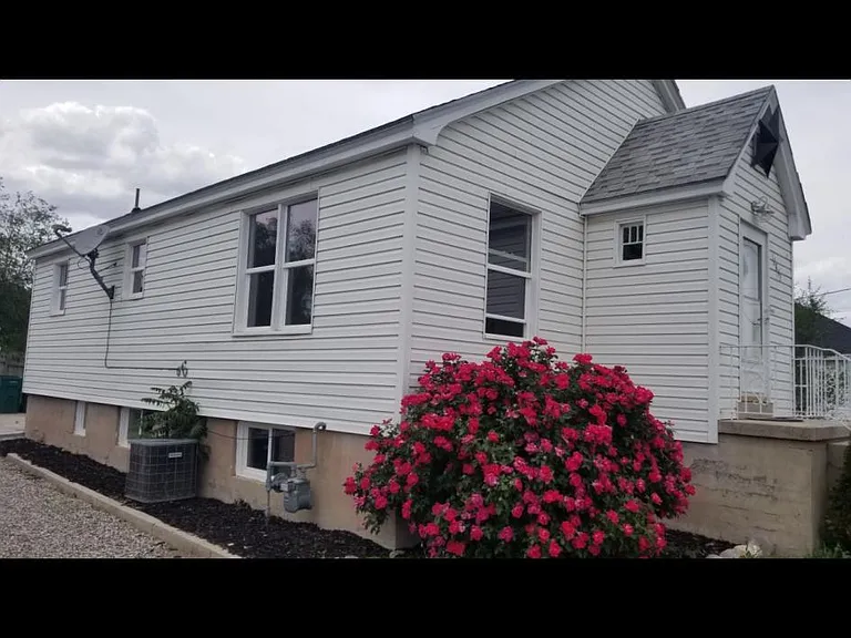 S 1830 W — Photo 1