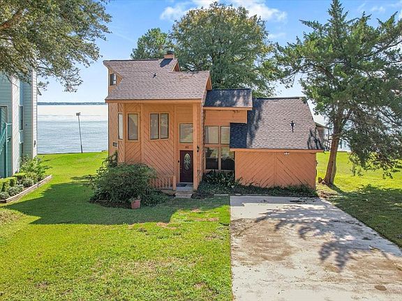 4th image of 182 Cedar Hill Dr