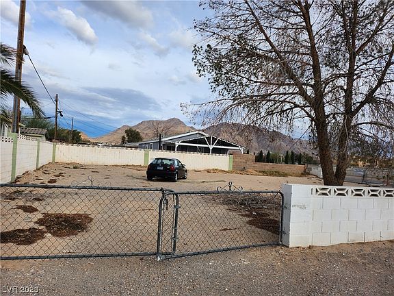 4th image of 5748 Judson Ave