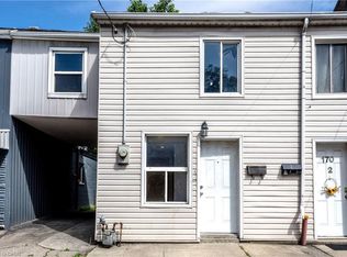 170 1/2 Macnab St N, Hamilton, ON L8R2M4