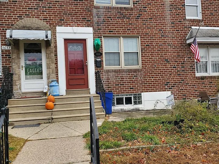 9031 Convent Ave — Photo 5