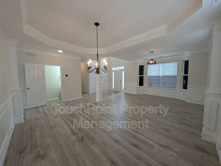 2009 City Lights Dr — Photo 10