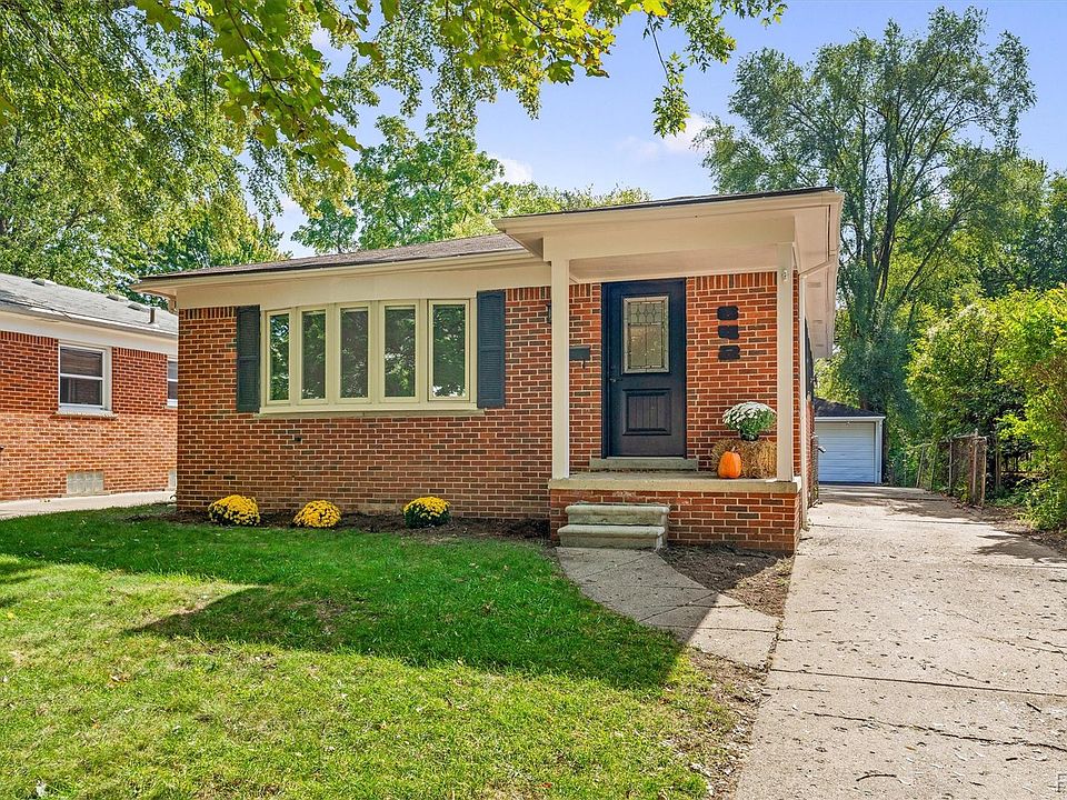 1st image of 642 Lincoln Ave
