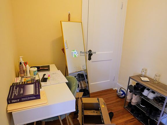 3rd image of 79 Gordon St APT 14