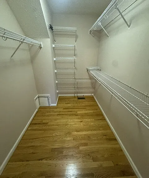80 Walnut Ct — Photo 31