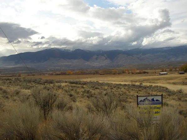 Lark Ave, Salmon, ID 83467