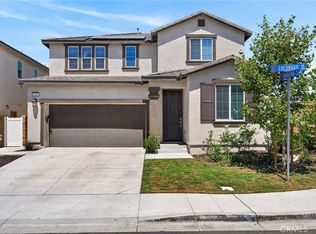 590 Colorado Dr, Rialto, CA 92377
