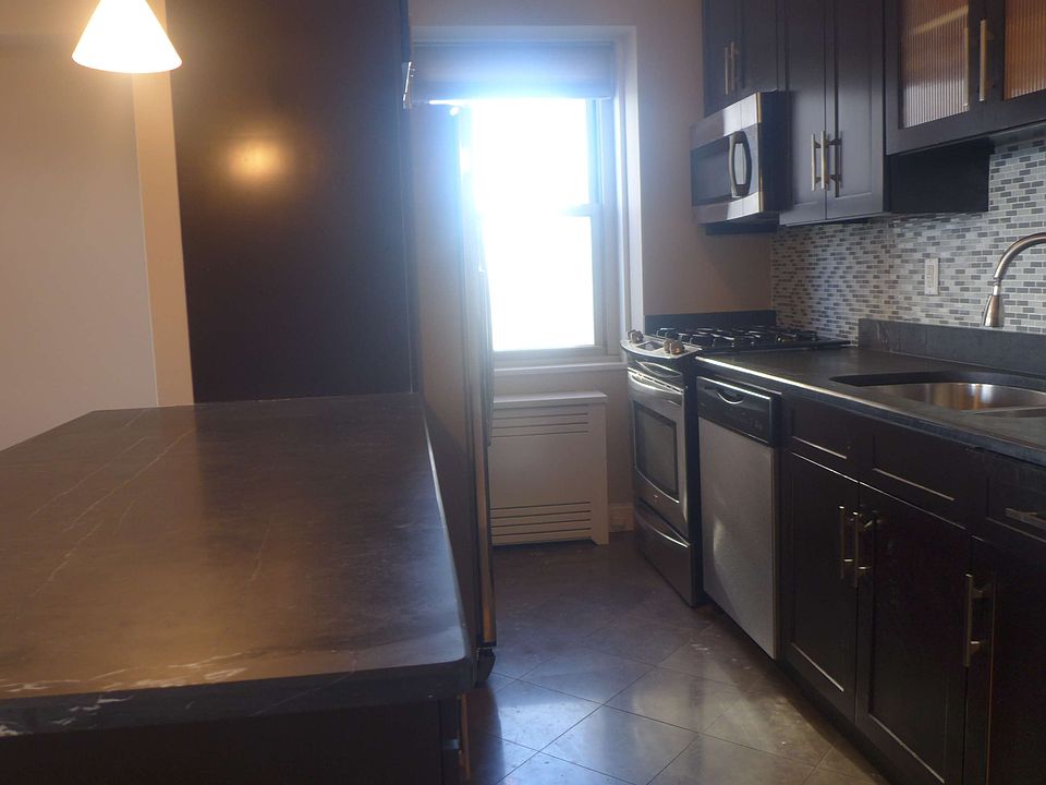 2nd image of 40 Harrison St APT 17K