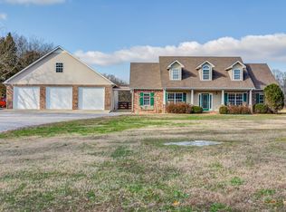 4800 Lunns Store Rd, Chapel Hill, TN 37034