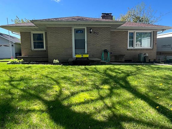 2nd image of 857 Orleans Ave