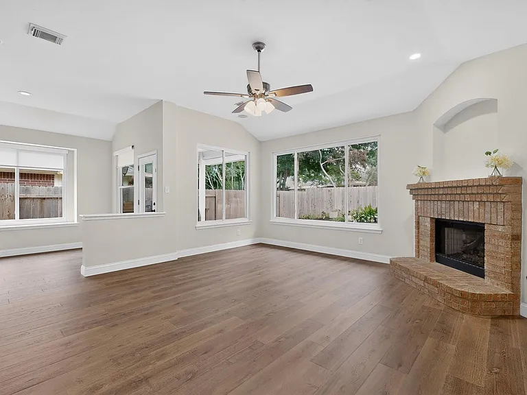 1102 Old Mill Rd — Photo 19