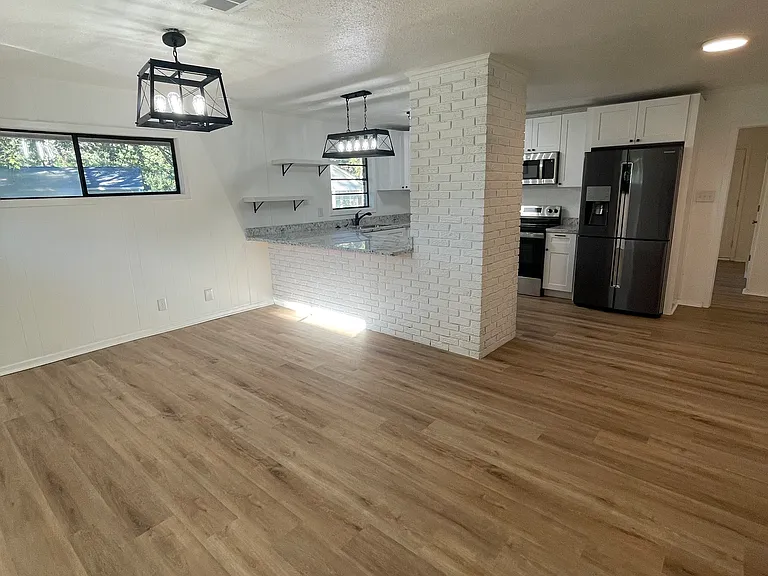 123 Shady Grove Ave — Photo 12