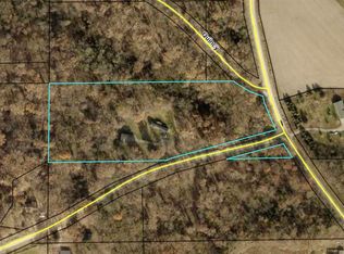 2231 Jordan Creek Rd NE, Solon, IA 52333
