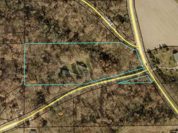 2231 Jordan Creek Rd NE, Solon, IA 52333