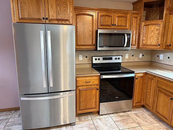5th image of 774 18th St SE