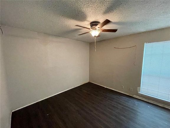 5th image of 8929 Galewood Dr #102