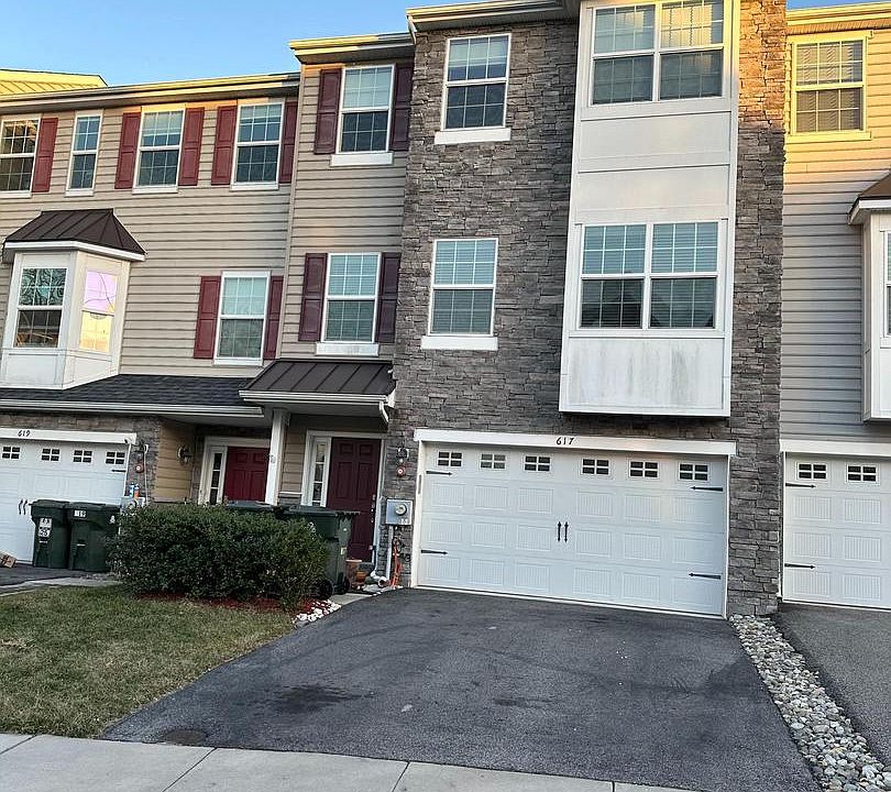 1st image of 617 S Twin Lakes Blvd