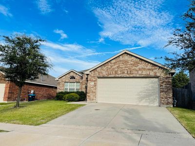1037 Long Pointe Ave, Fort Worth, TX, 76108