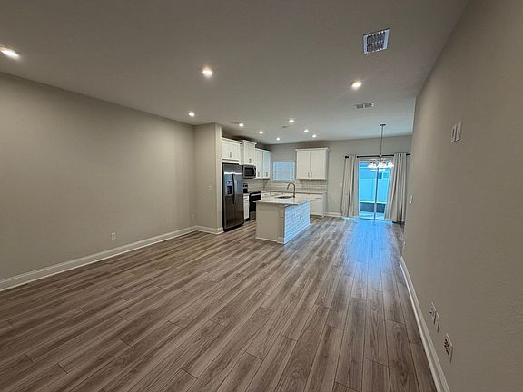 3rd image of 11968 Calvesta St
