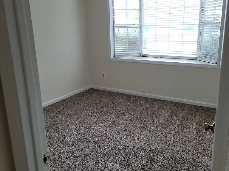 2123 Hamilton Place St #2123 — Photo 3