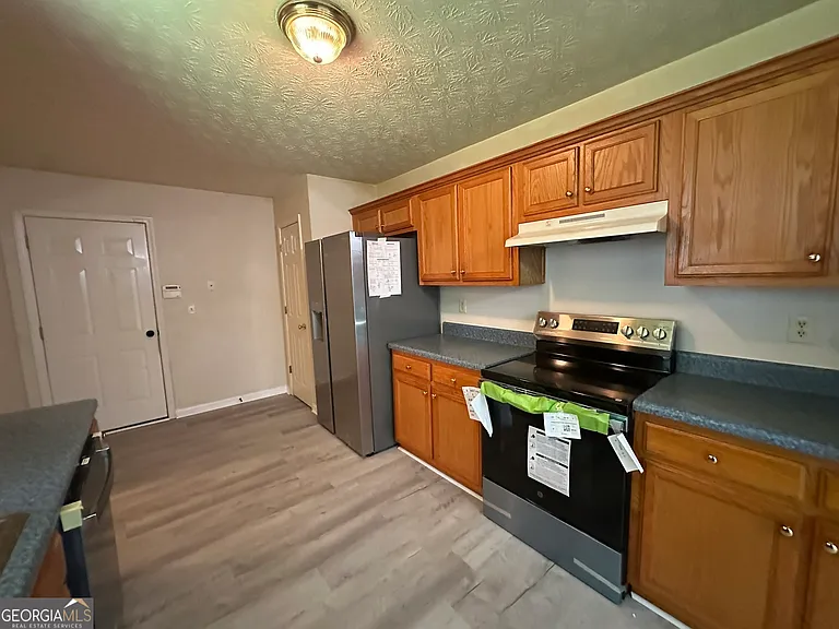 2958 Stone Creek Dr — Photo 9