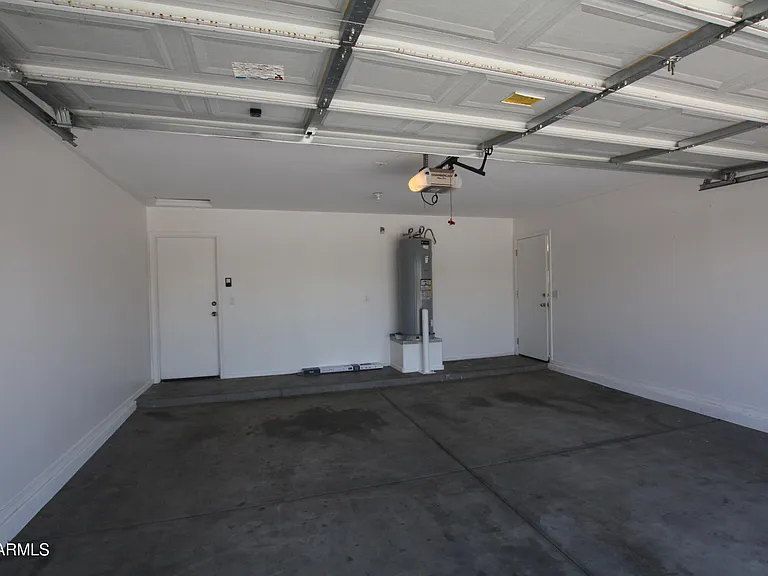 25735 W Elwood St — Photo 29
