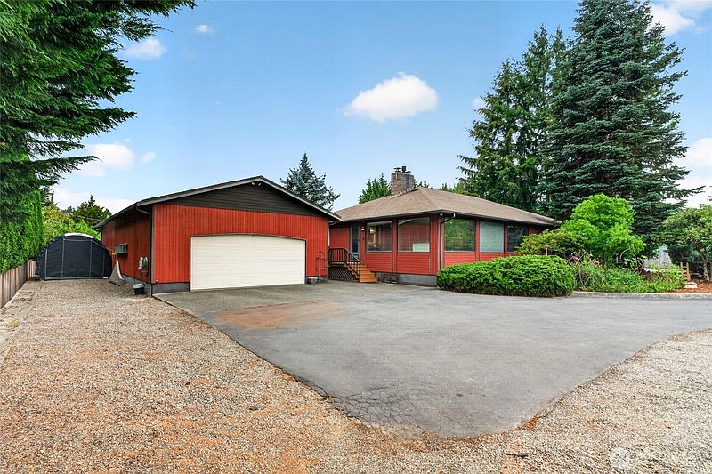 2nd image of 26459 164th Avenue SE
