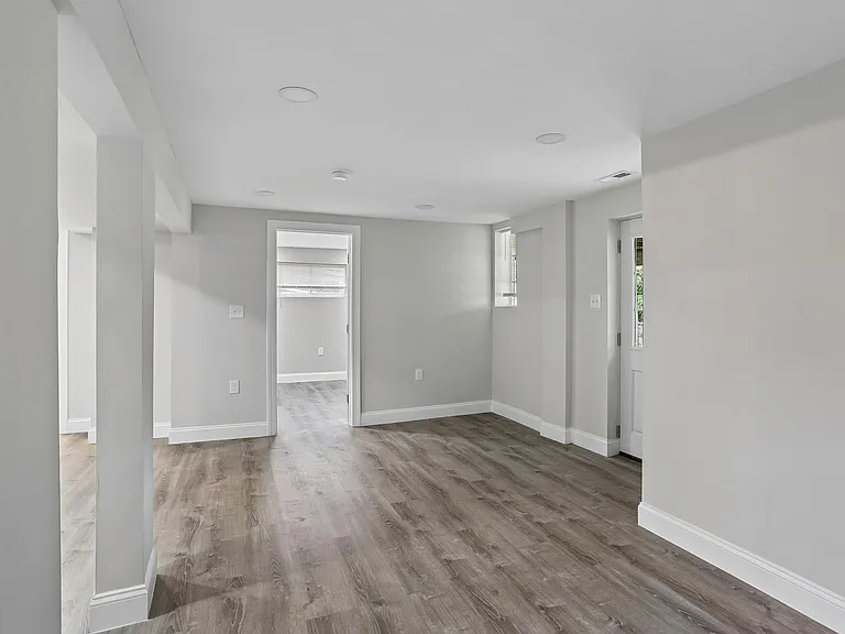 203 Woodland Rd — Photo 16