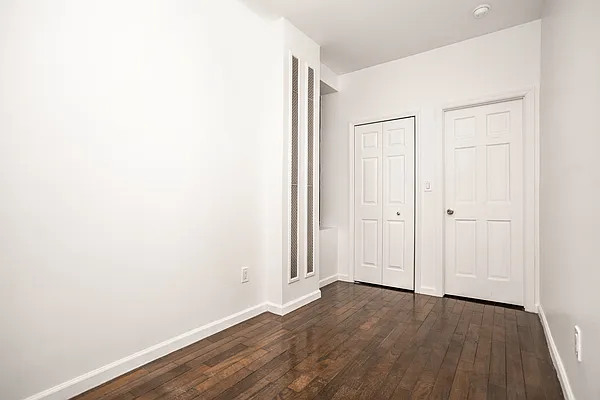 Rented by Blip LLC | media 11