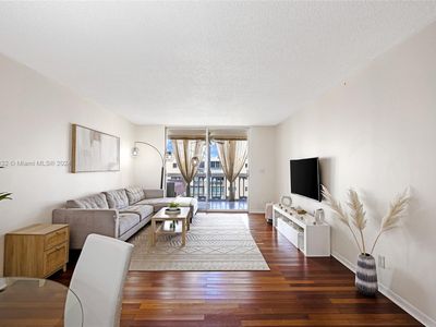 420 NE 12th Ave APT 704, Hallandale Beach, FL, 33009