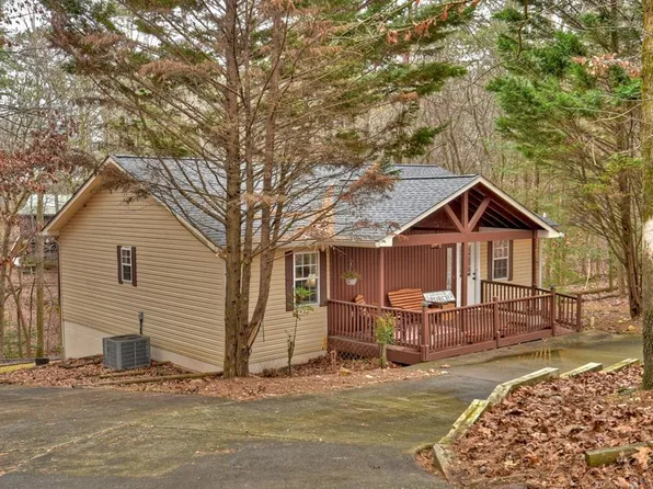 68 Ridgecrest Cir, Ellijay, GA 30540