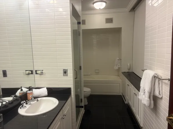 360 East 88th Street image 7 of 28