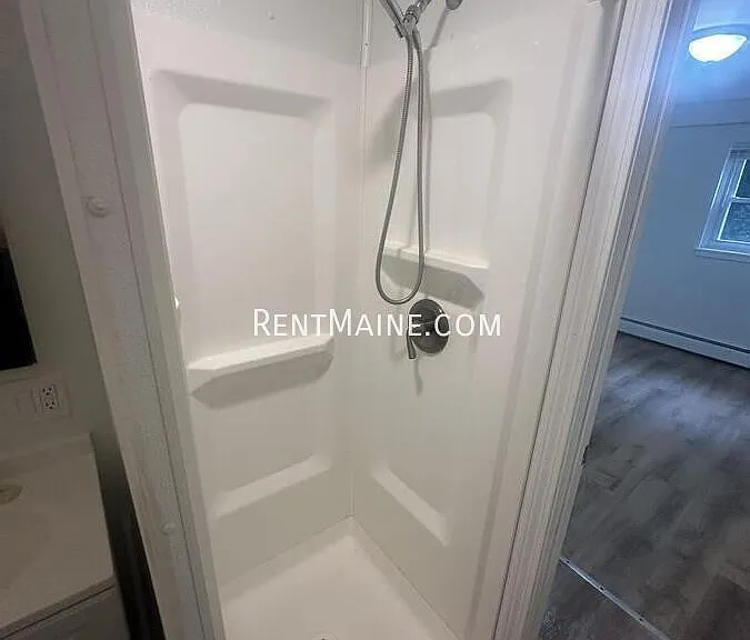 176 Augusta Rd #4 — Photo 11