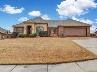 808 Willow Grande Cir, Brandon, MS 39047
