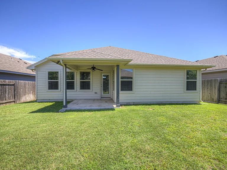 128 Sage Meadows Dr — Photo 26
