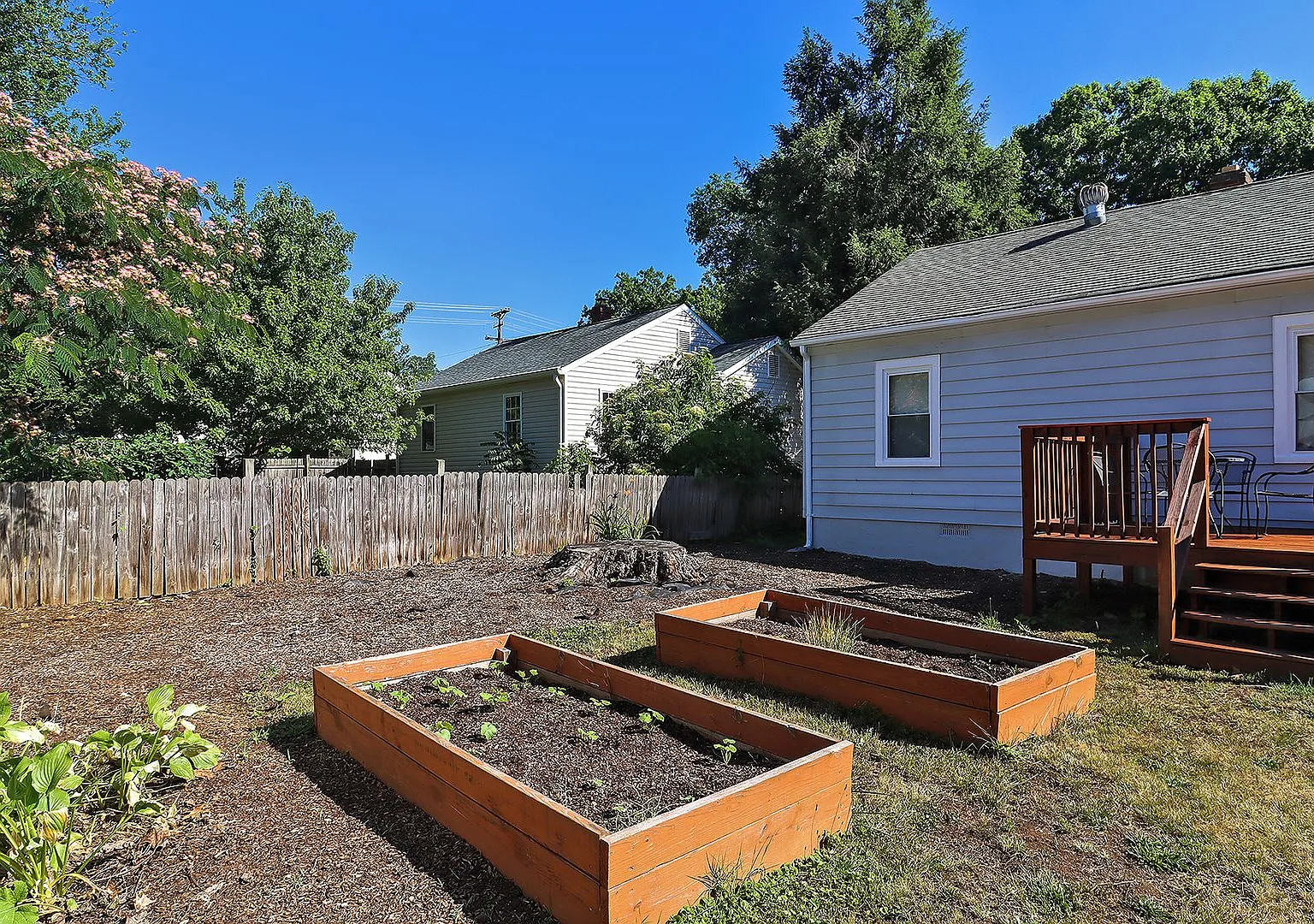 $500 Off 1st Month's Rent! Pet-Friendly Home Near Meade Park, Firefly Restaurant, & Jbird Coffee — Photo 4