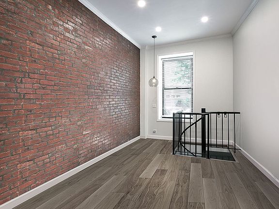 2nd image of 333 E 92nd St #1A