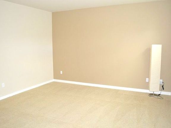 3rd image of 9227 Mitten Ave SE