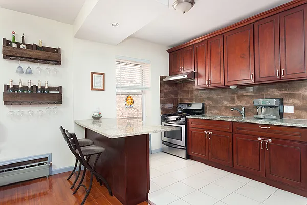 Rented by Stribling | media 9