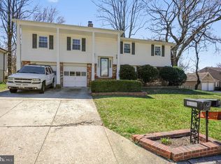 5711 Sir Galahad Rd, Glenn Dale, MD 20769