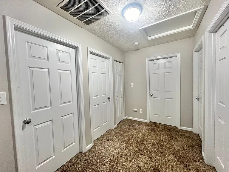 2019 Spring Creek Dr — Photo 27