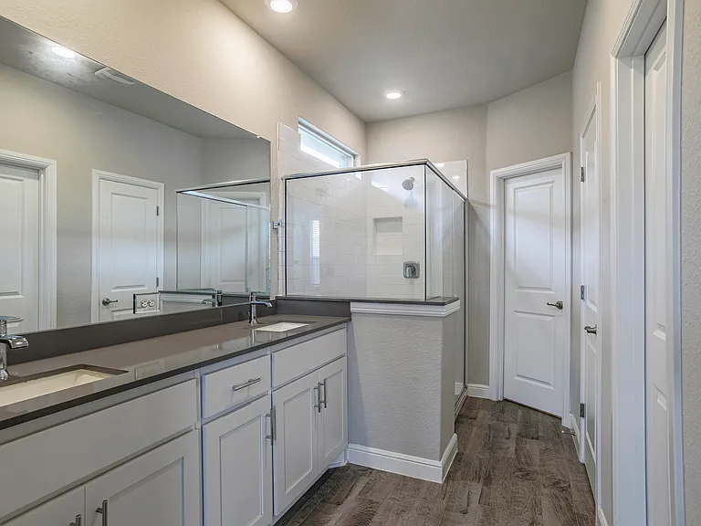 15825 Bronte Ln — Photo 18