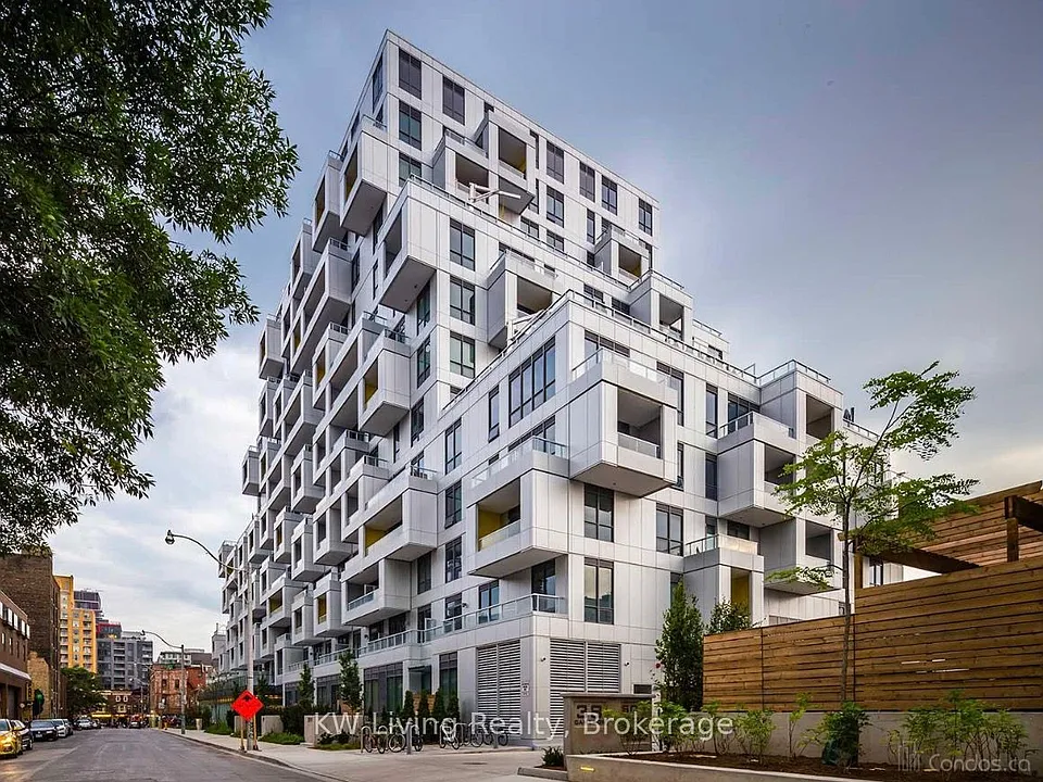 38 Cameron St #608