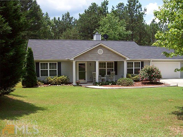 1st image of 258 Honey Suckle Ln