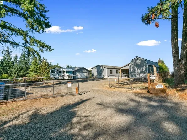 1033 Camelot Dr S, Salem, OR 97306