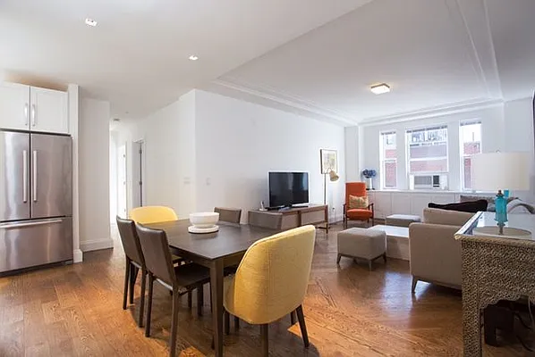 Rented by Area New York | media 16