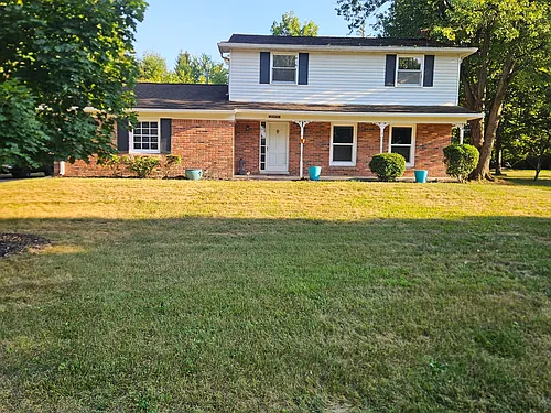 35241 Caryn St Photo 1
